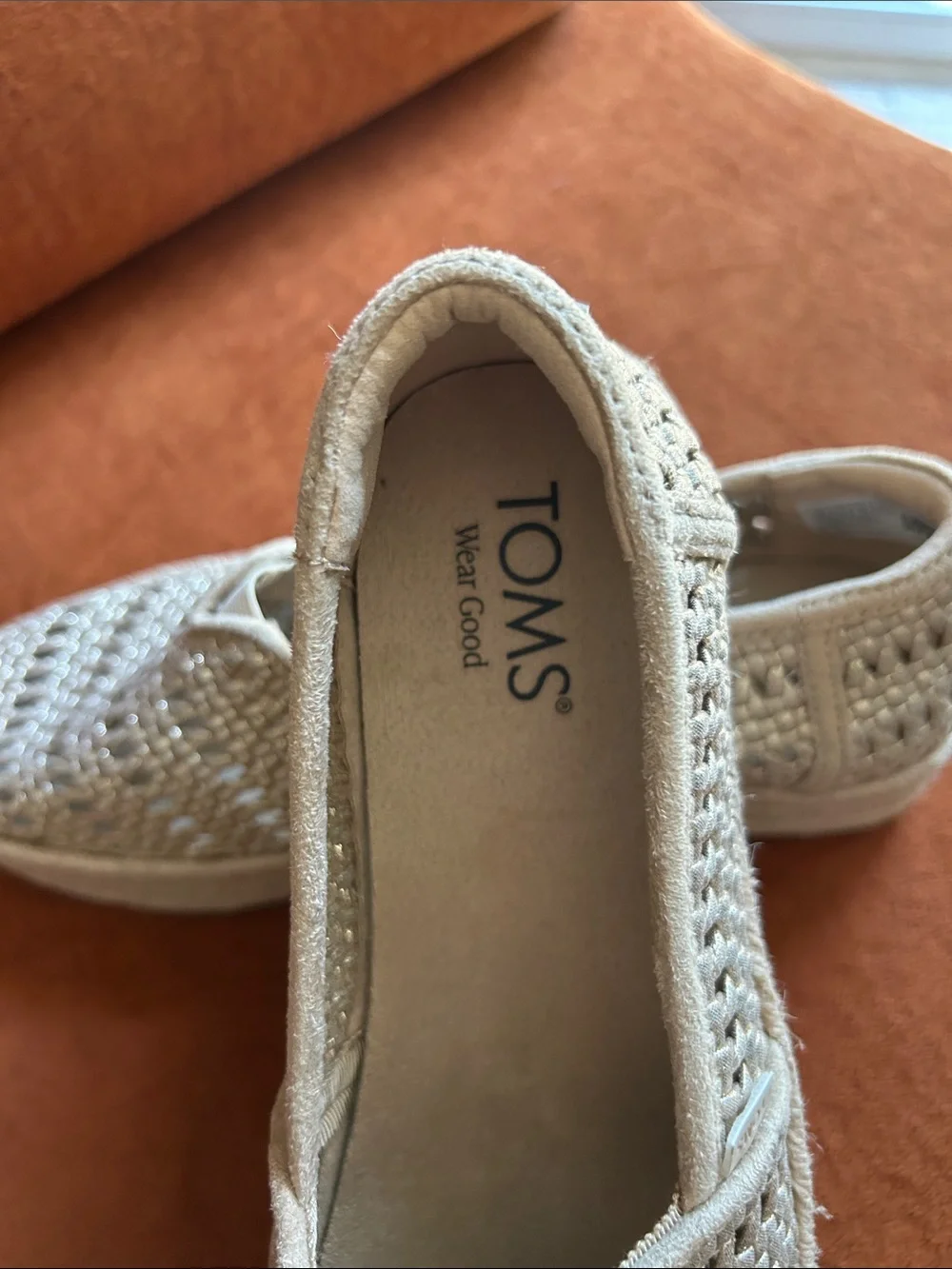 Toms breathable woven